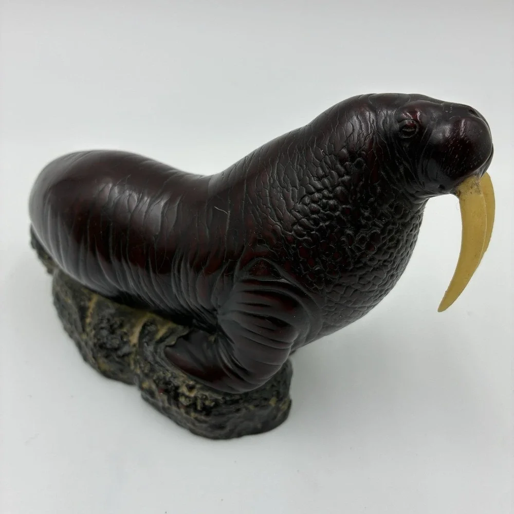 Vtg Walrus On Rock Figurine Resin Statue Figure Boma Canada Small Rare